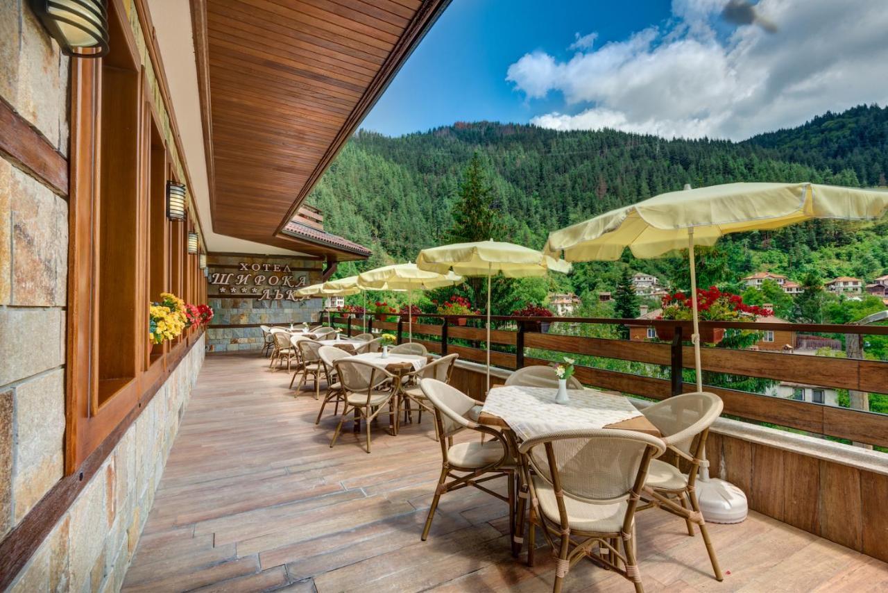Shiroka Laka Hotel Exterior photo
