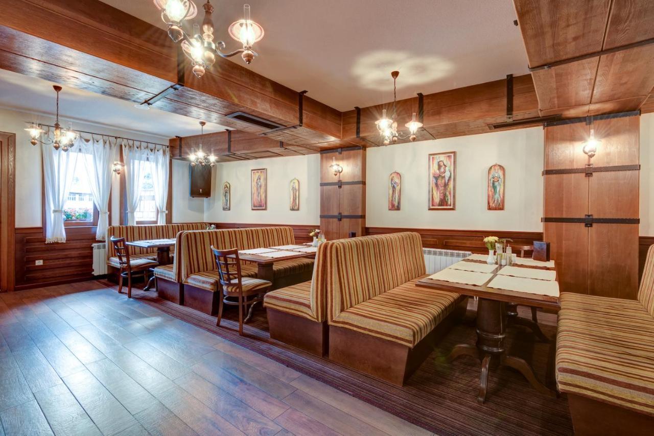 Shiroka Laka Hotel Exterior photo